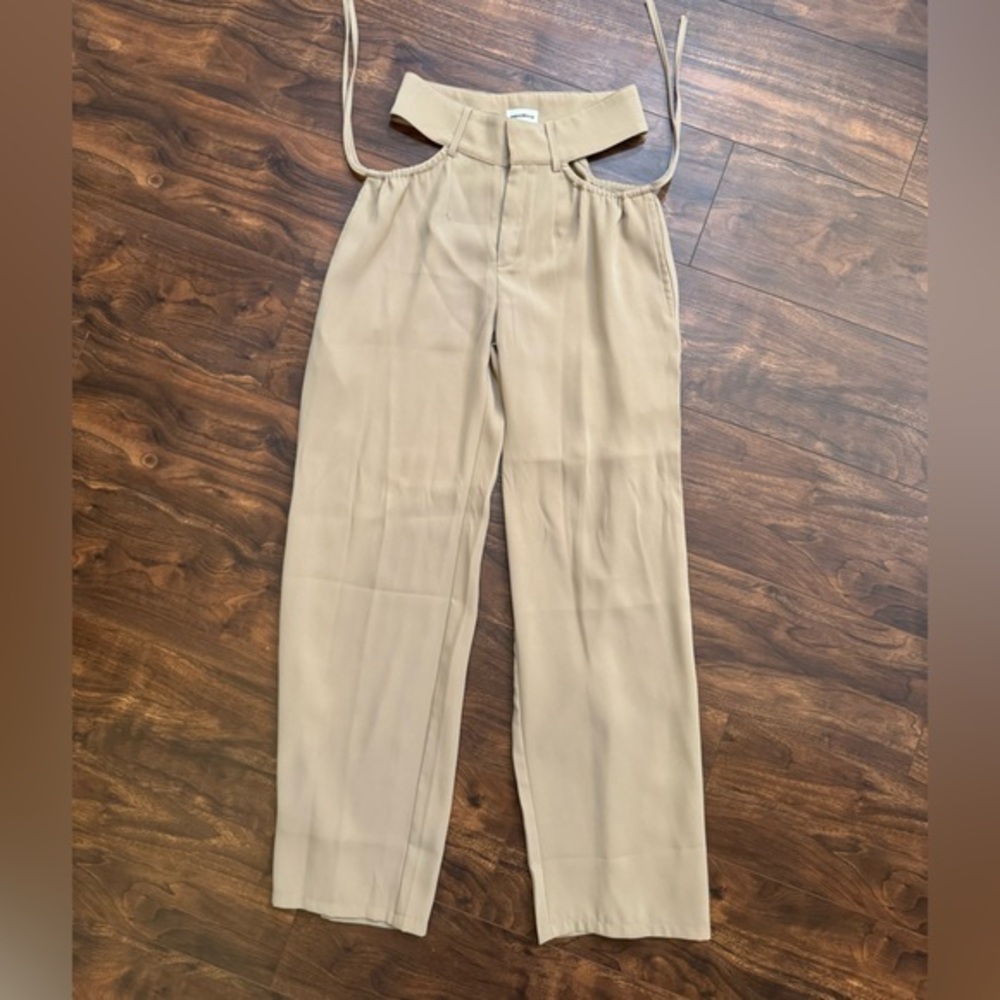 Super down cut out‎ pants - khaki color - size xs - wore once